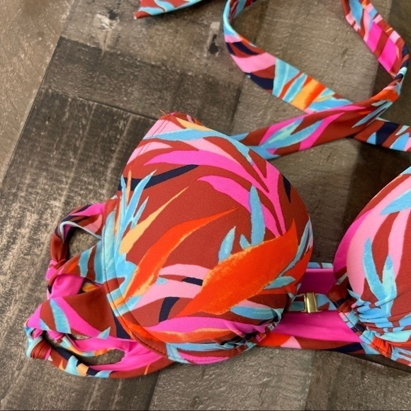 aerie Tropical Print Bikini Top size 36B - Picture 2 of 9